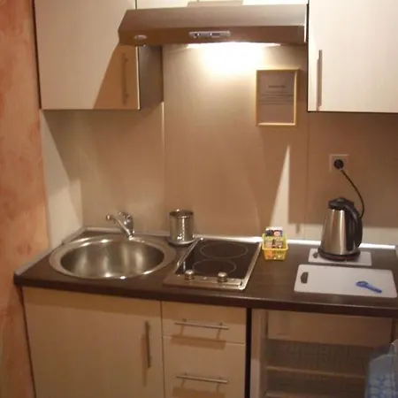Krak Hotel 3*